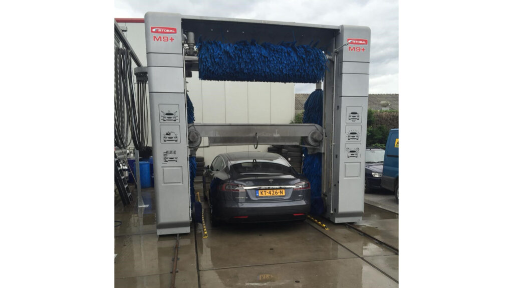 Autobedrijf Henri van Haarlem - Istobal Carwash